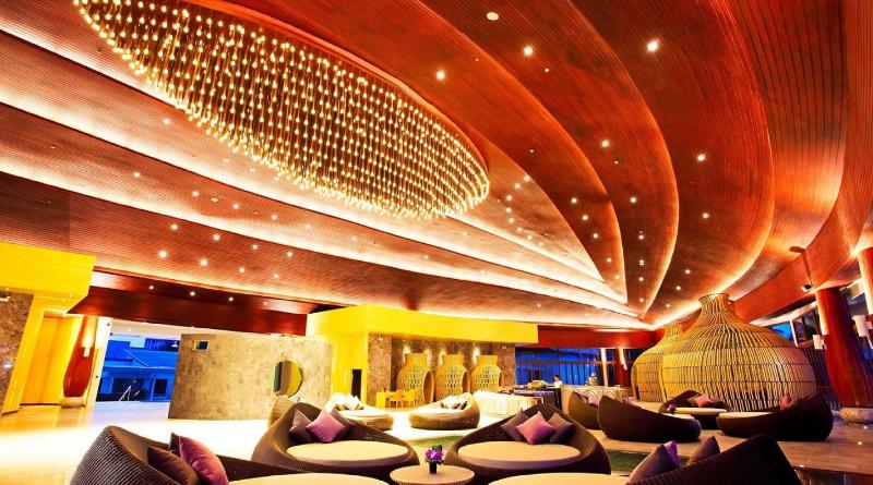 Graceland Khaolak Beachfront Resort