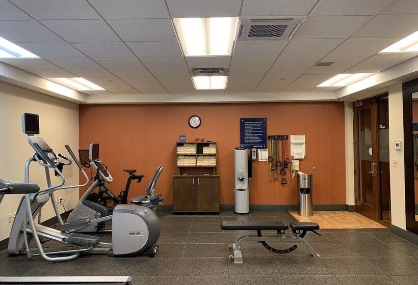 Hampton Inn & Suites Lake Placid