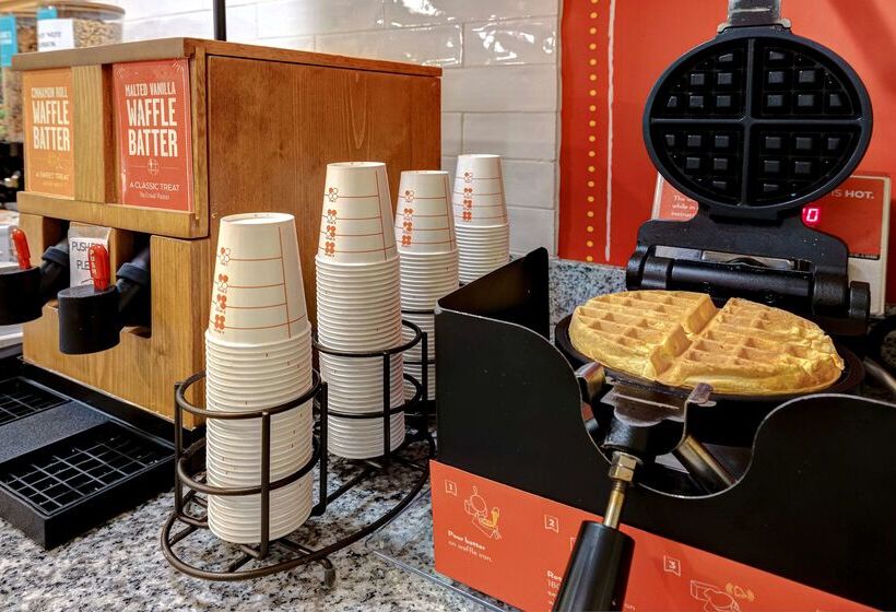 Hampton Inn & Suites Pensacola/gulf Breeze