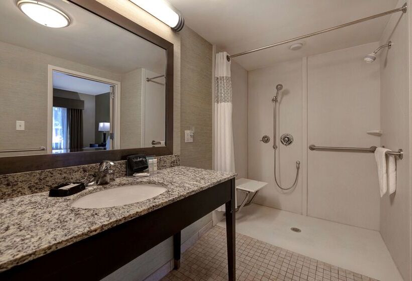 Hampton Inn & Suites Pensacola/gulf Breeze