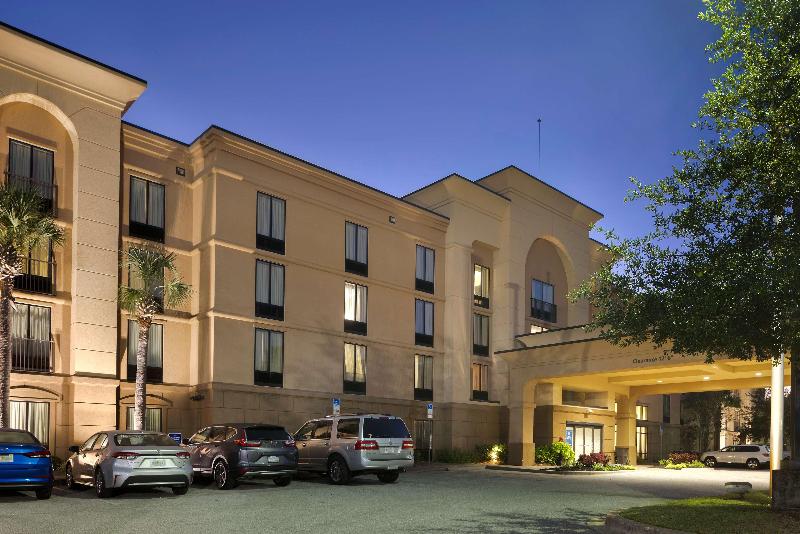 Hampton Inn & Suites Pensacola/gulf Breeze