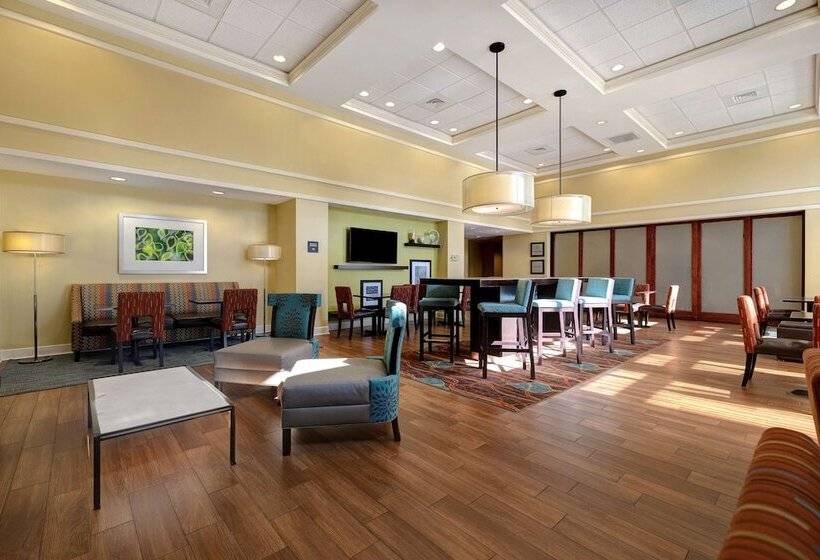 Hampton Inn & Suites Pensacola/gulf Breeze