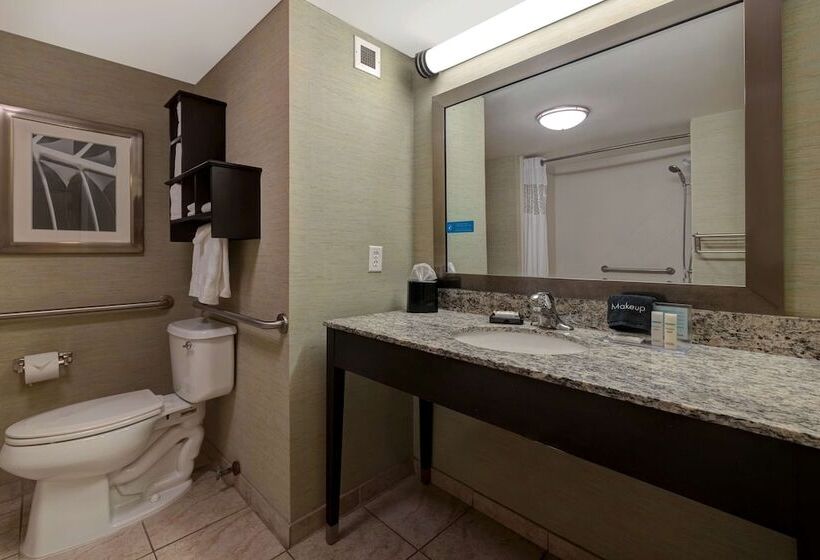 Hampton Inn & Suites Pensacola/gulf Breeze