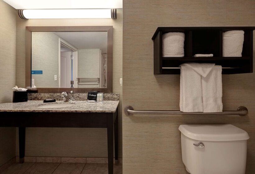 Hampton Inn & Suites Pensacola/gulf Breeze