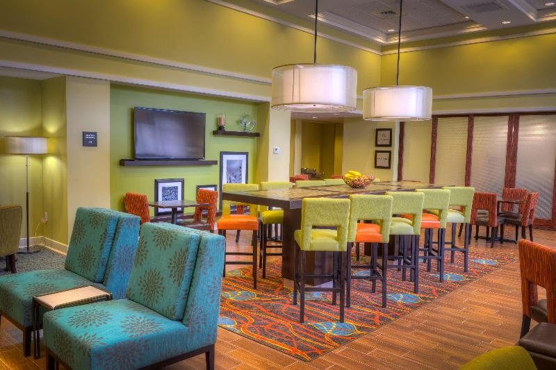 Hampton Inn & Suites Pensacola/gulf Breeze