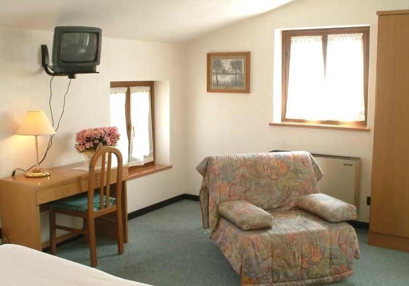 호텔 Albergo Ancora