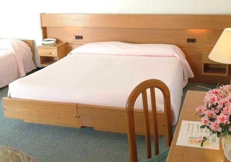 호텔 Albergo Ancora