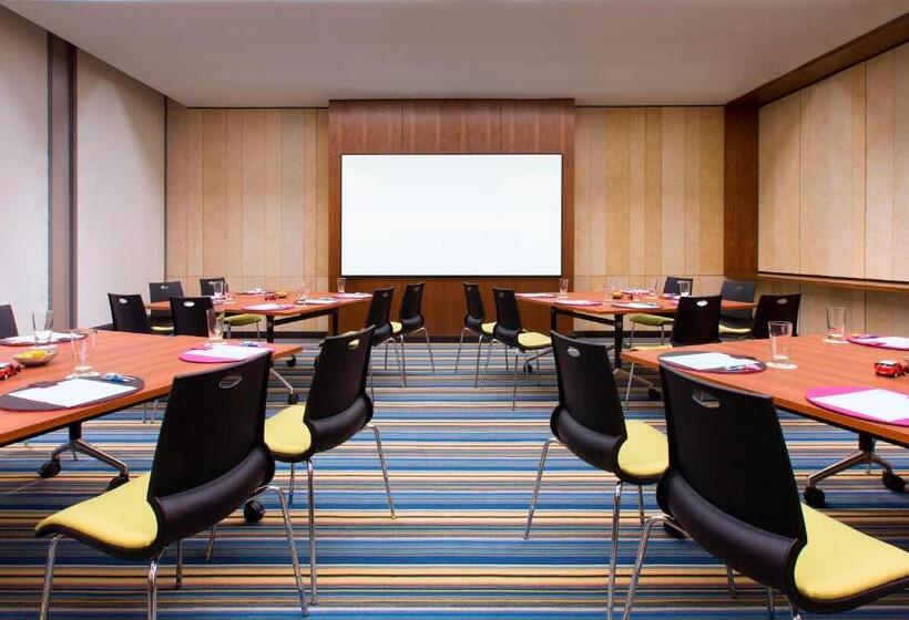 호텔 Aloft Kuala Lumpur Sentral