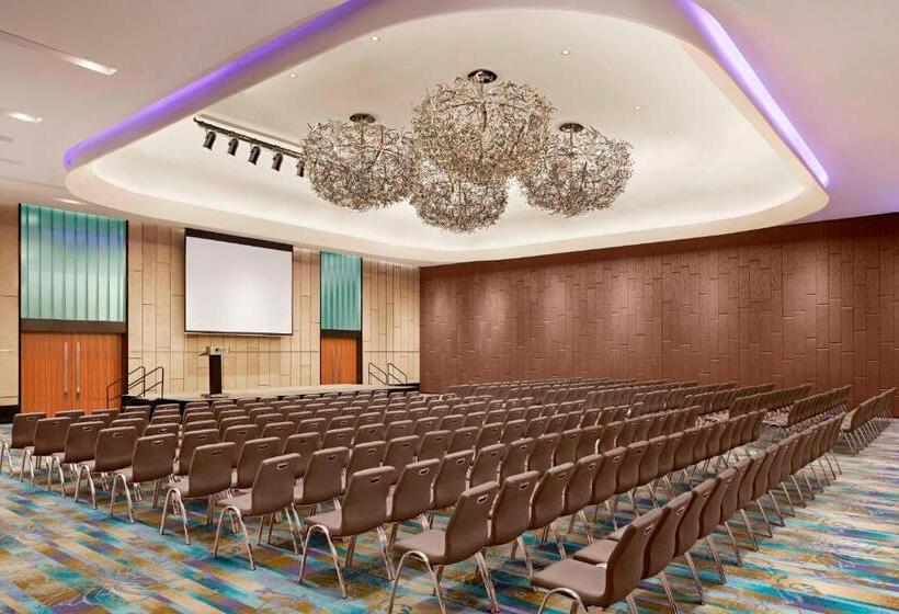 호텔 Aloft Kuala Lumpur Sentral