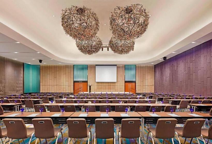 호텔 Aloft Kuala Lumpur Sentral