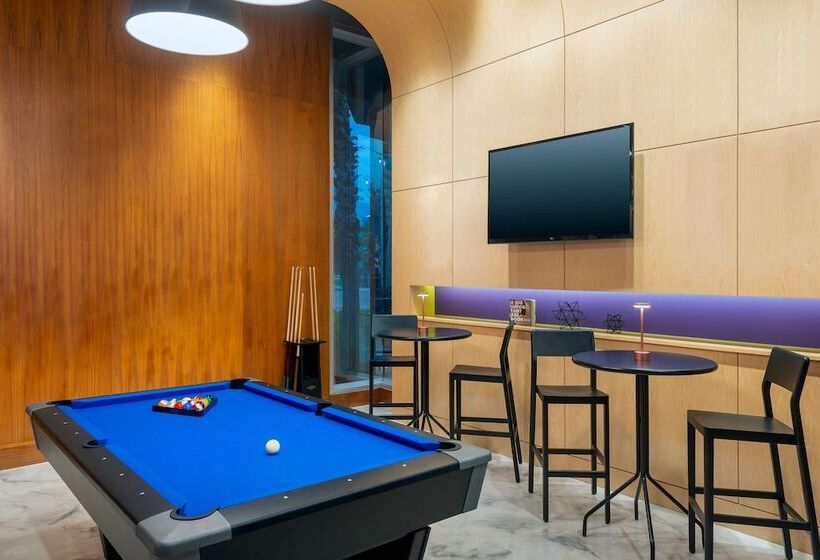 Отель Aloft Orlando Downtown