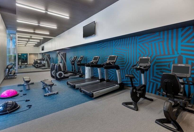 Отель Aloft Orlando Downtown