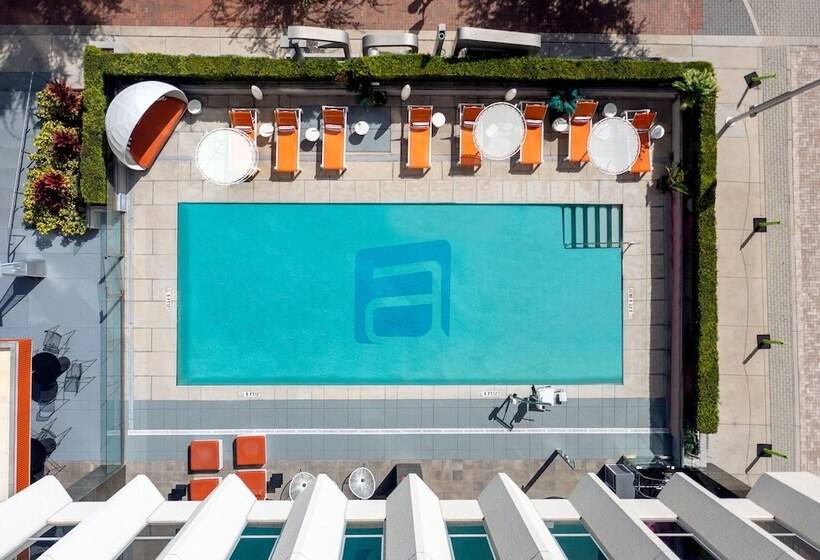 Отель Aloft Orlando Downtown