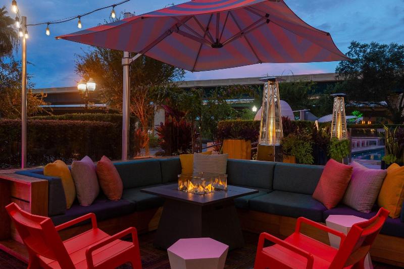 Отель Aloft Orlando Downtown