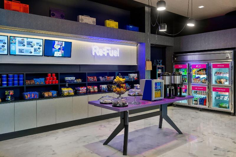 Отель Aloft Orlando Downtown