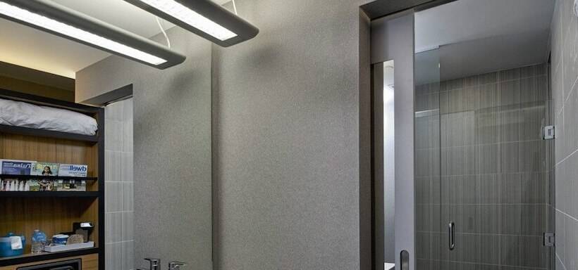 فندق Aloft Tulsa Downtown