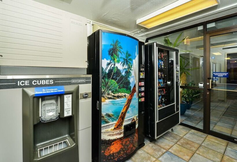 فندق Americas Best Value Inn Lincoln Airport