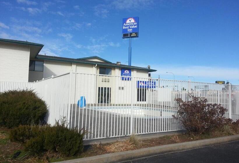 فندق Americas Best Value Inn Lincoln Airport