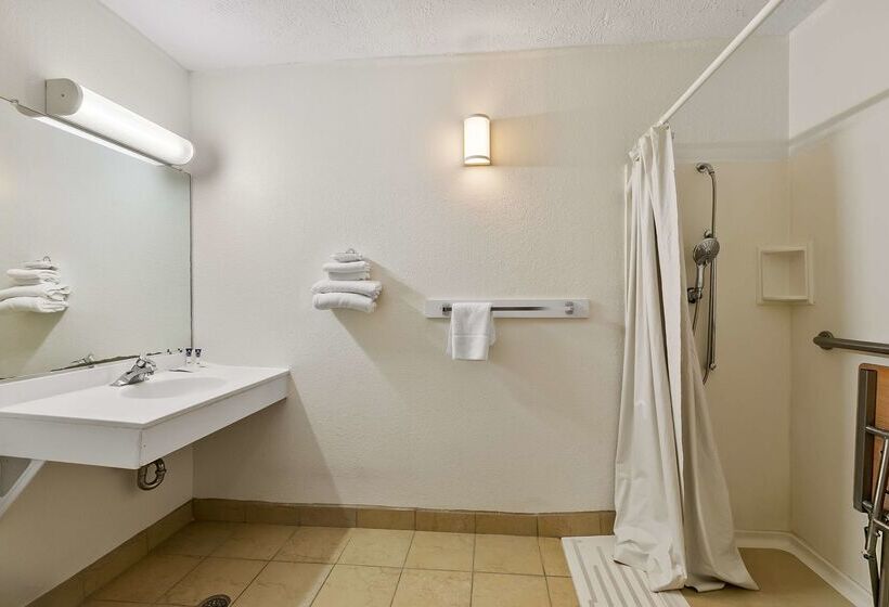 فندق Americas Best Value Inn Lincoln Airport