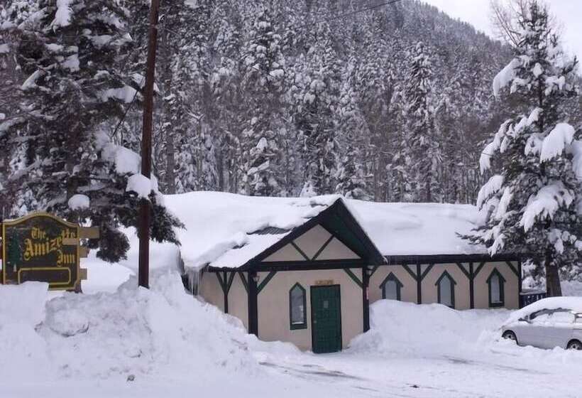 فندق Amizette Inn And Restaurant