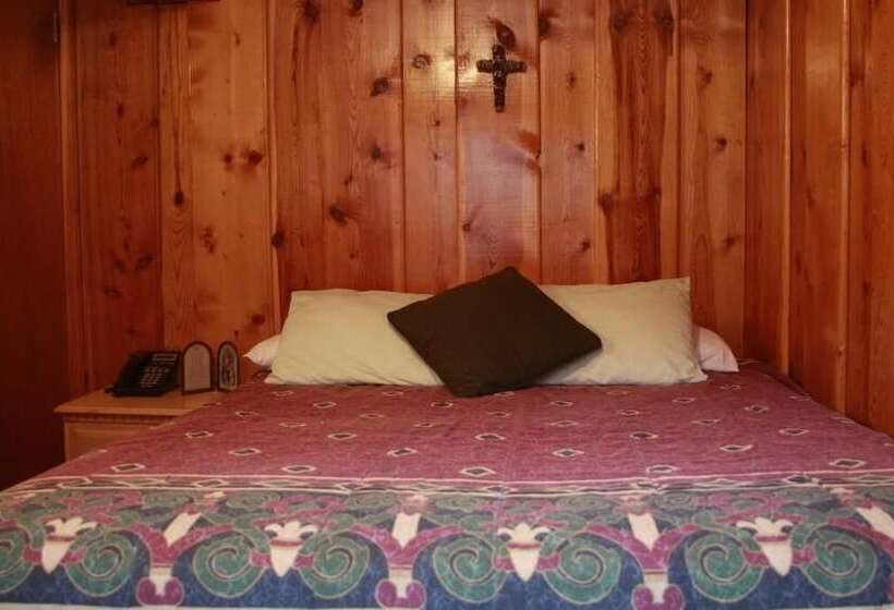 فندق Amizette Inn And Restaurant