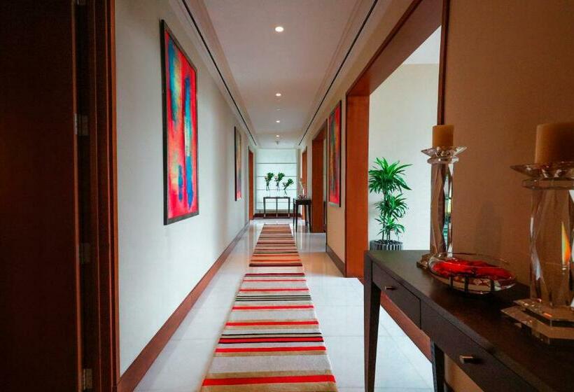 هتل Anantara Downtown Dubai