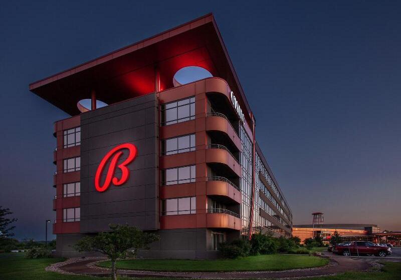 בית מלון כפרי Bally S Quad Cities Casino &