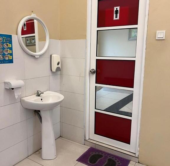 فندق Bangi Business