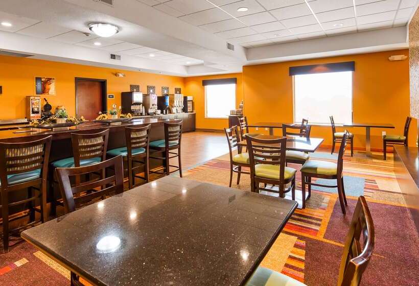 ホテル Best Western Plus Hiawatha