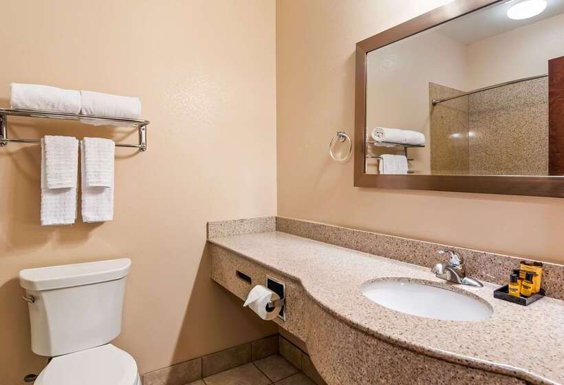 Best Western Plus Seminole Hotel & Suites