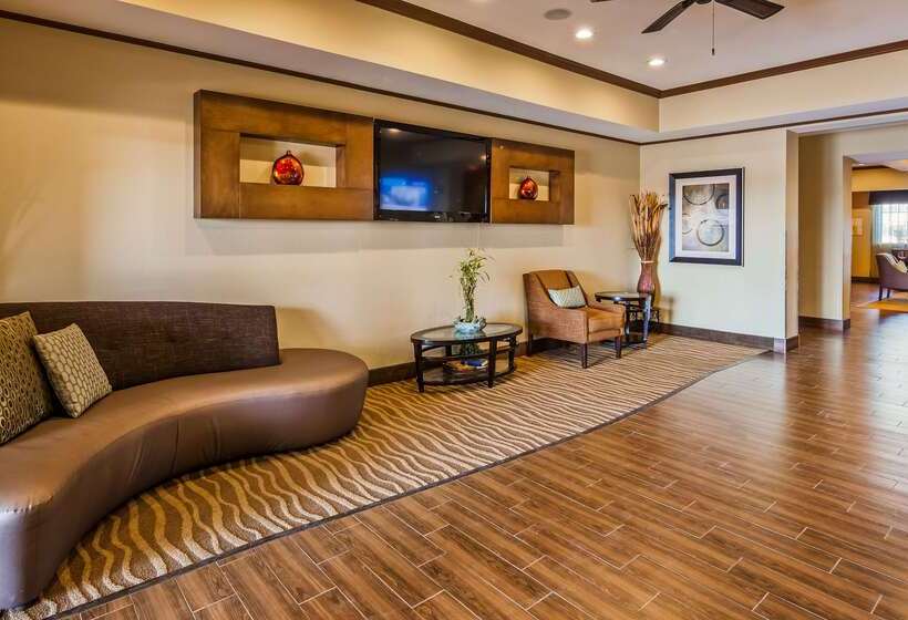 Best Western Plus Seminole Hotel & Suites