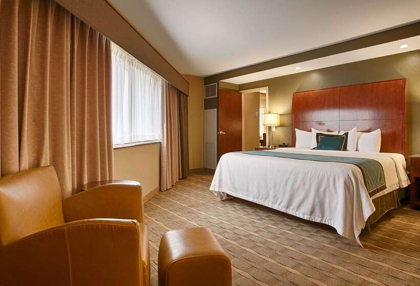 Oshkosh Marriott Waterfront Hotel & Convention Center