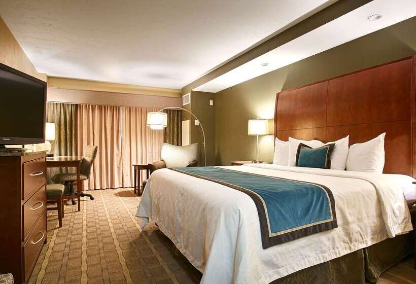 Oshkosh Marriott Waterfront Hotel & Convention Center