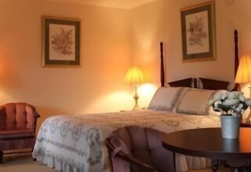 Отель Black Horse Inn