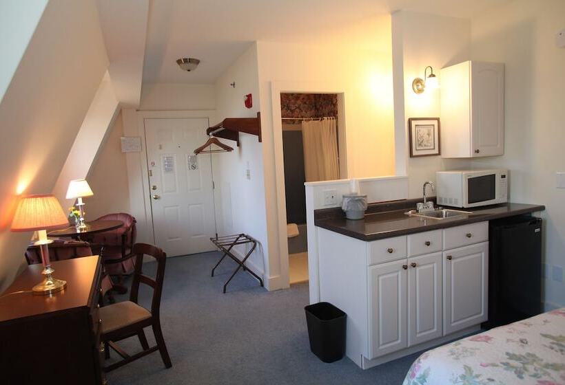 Отель Black Horse Inn