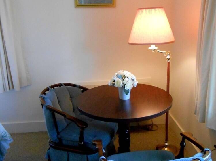 Отель Black Horse Inn