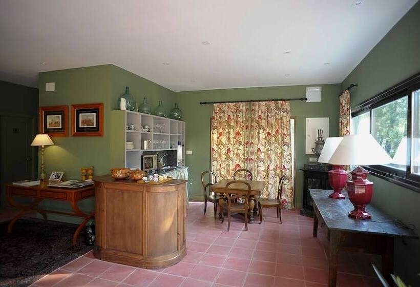 هتل Boutique Pinar