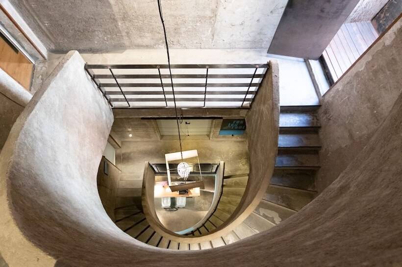 Отель Brondo Architect