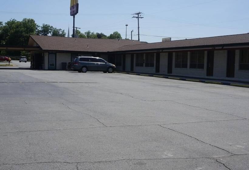 فندق Budget Inn Malvern