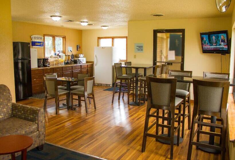 فندق Budget Inn & Suites Guymon