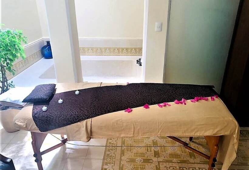 Отель Casa Lecanda Boutique