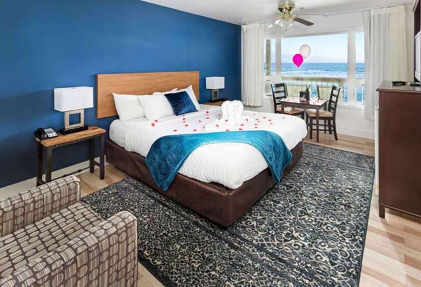 호텔 Clarion Inn Surfrider Resort
