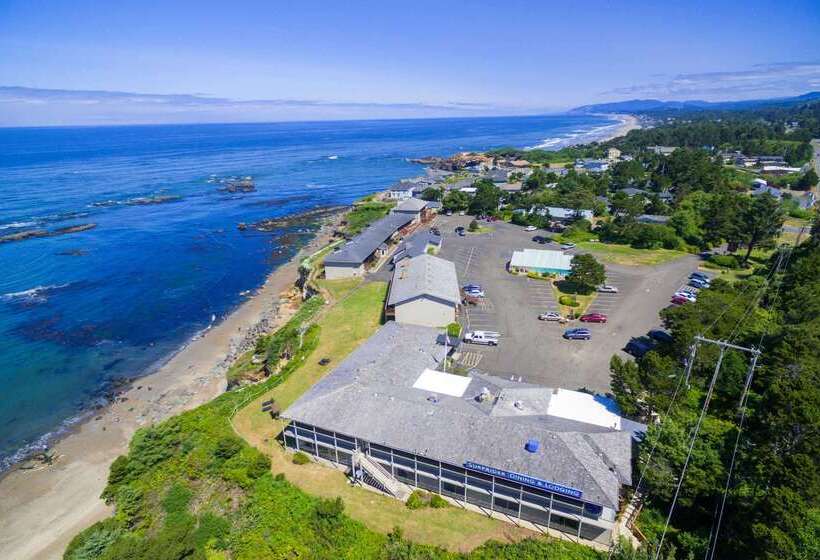 فندق Clarion Inn Surfrider Resort