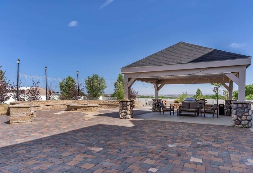 فندق Comfort Inn & Suites