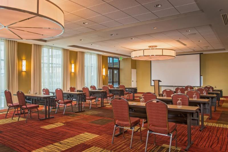 ホテル Courtyard By Marriott Glassboro Rowan University