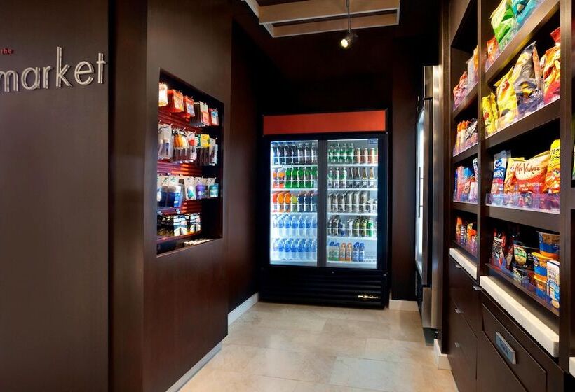 هتل Courtyard By Marriott Little Rock North