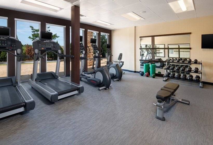 هتل Courtyard By Marriott Little Rock North