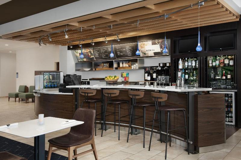 هتل Courtyard By Marriott Little Rock North