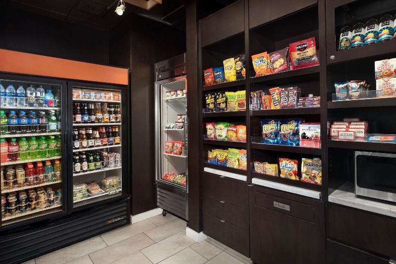 هتل Courtyard By Marriott Little Rock North