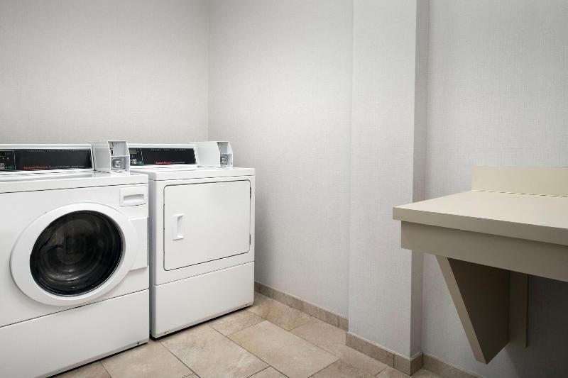 هتل Courtyard By Marriott Little Rock North